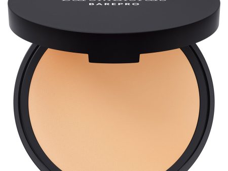 BarePro 16HR Skin-Perfecting Powder Foundation prasowany podkład w kompakcie Fair 15 Warm 8g Fashion